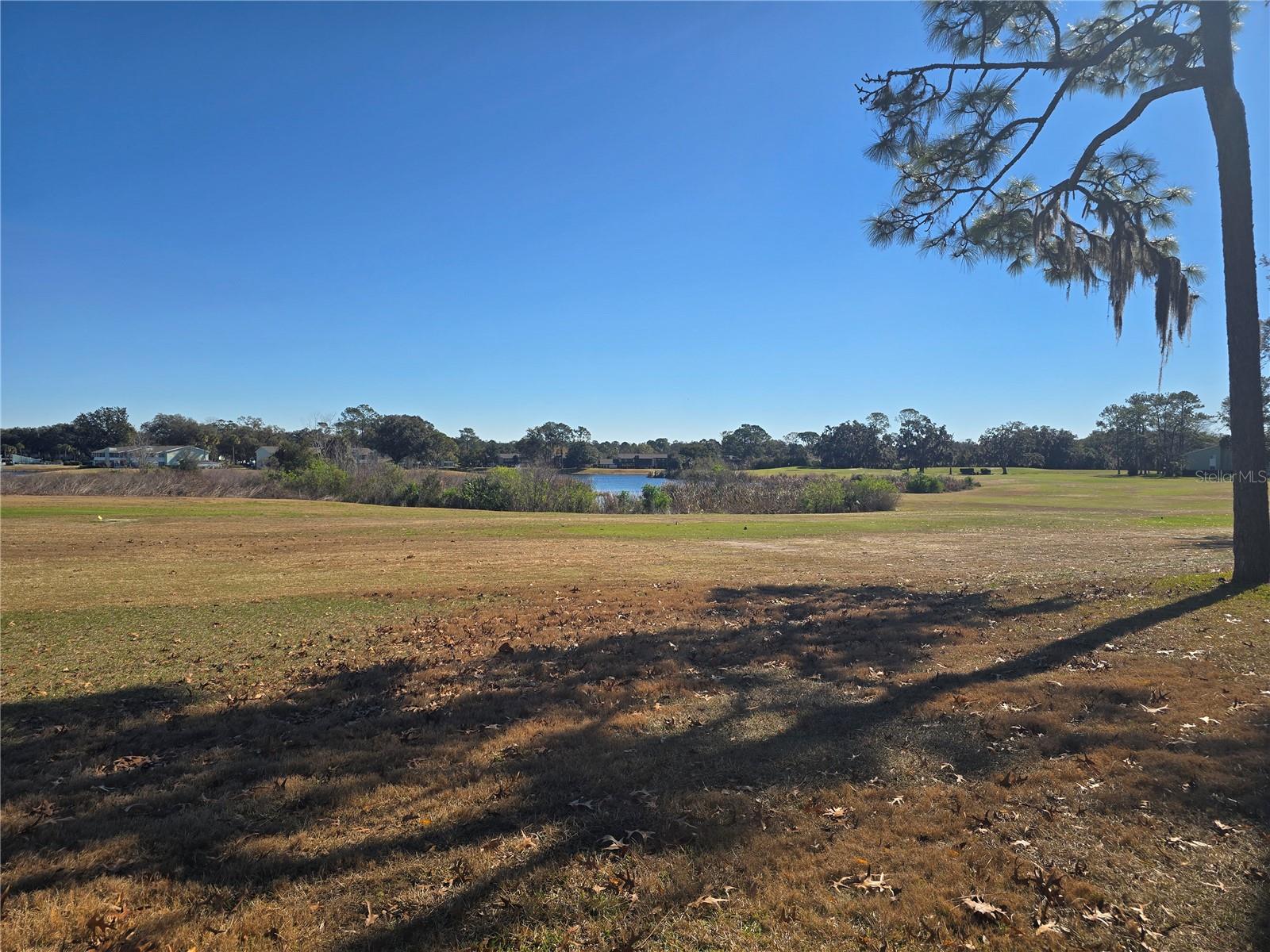 FAIRWAYS/SILVER SPG SHRS 6 BLD - Residential