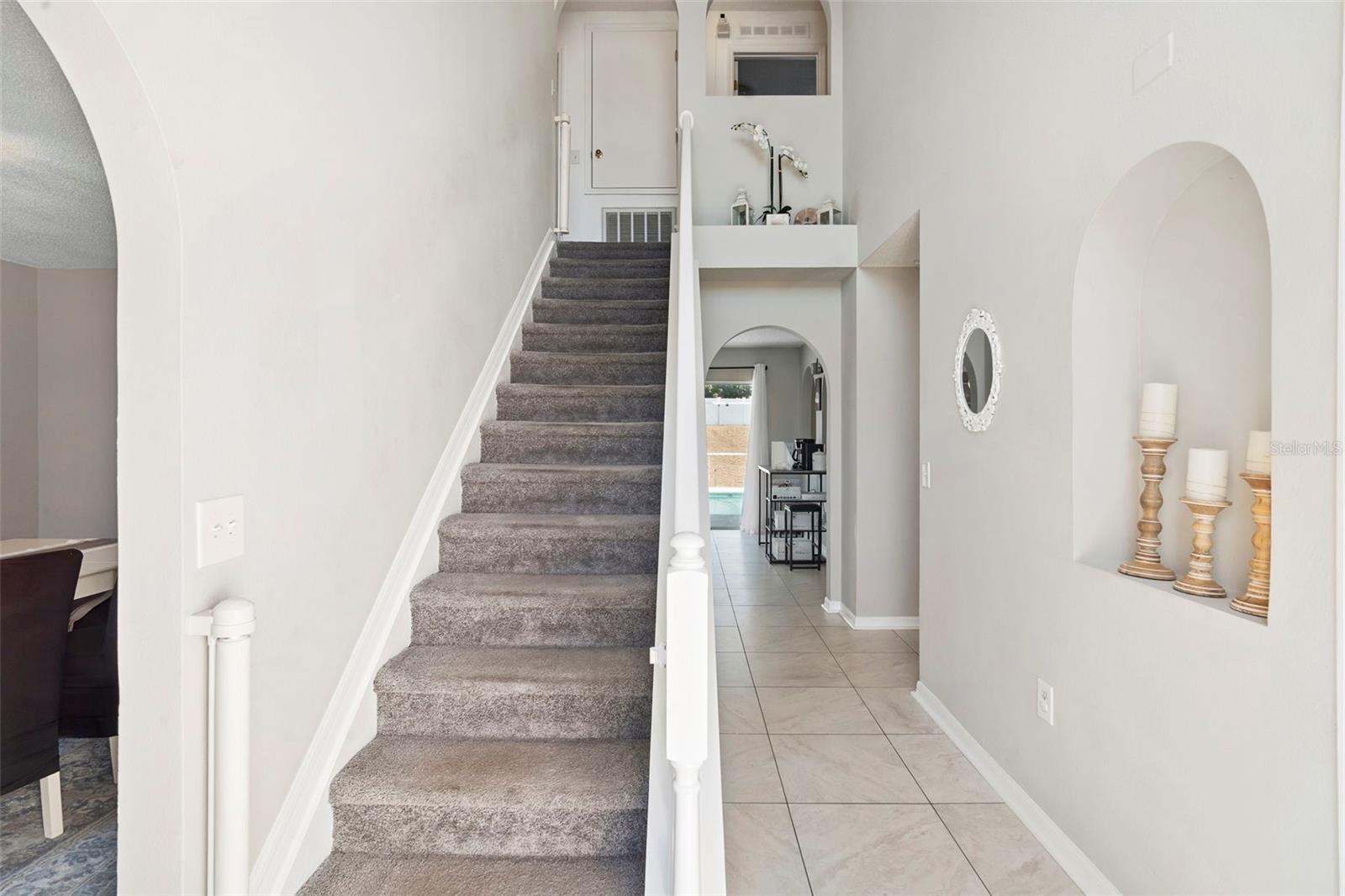 1643 RIDGEMOOR DRIVE