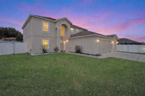 Photo of 1643 Ridgemoor Drive, Mascotte, FL 34753 (MLS # O6380120)