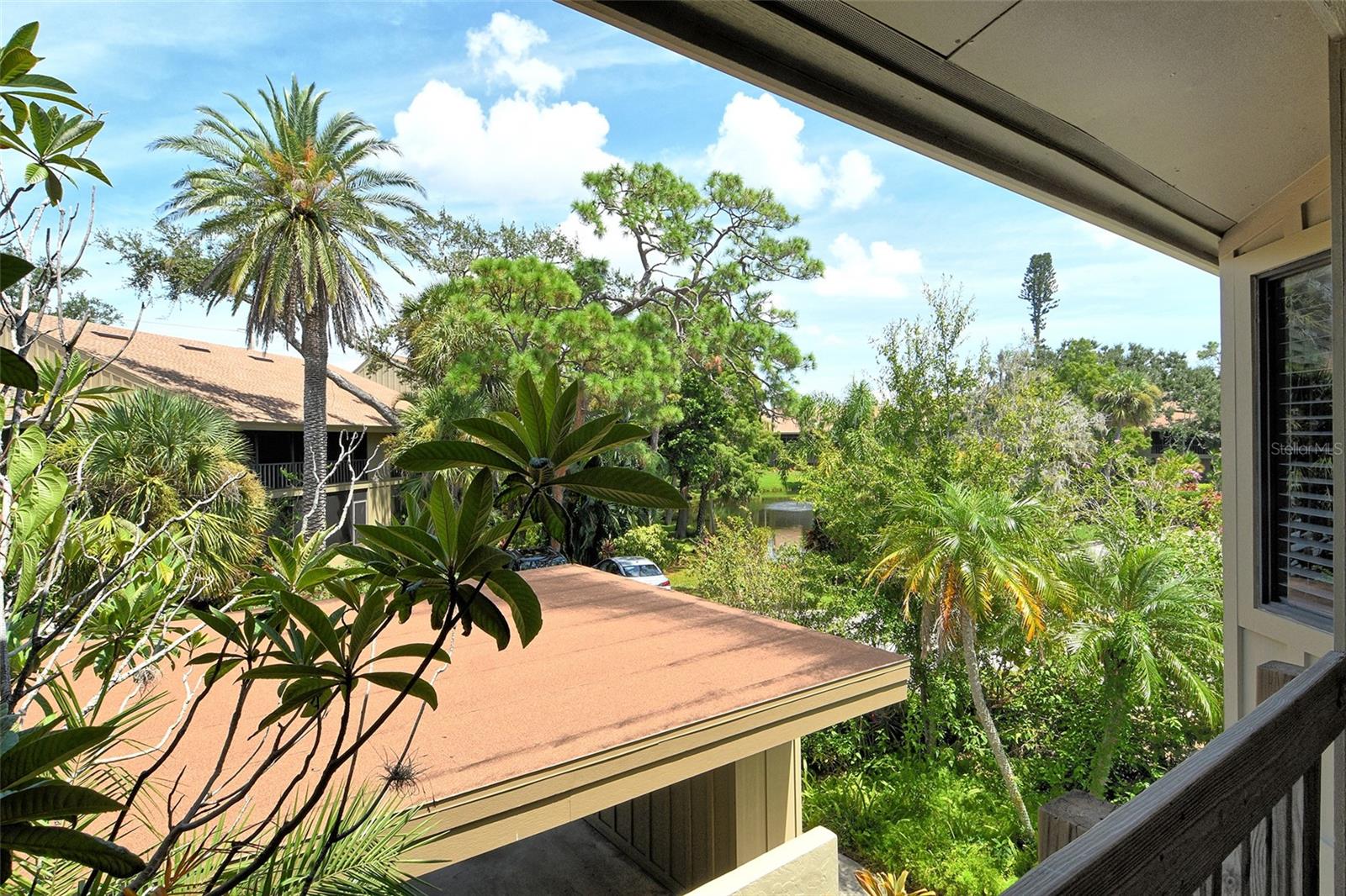 LAKE ARROWHEAD - Residential