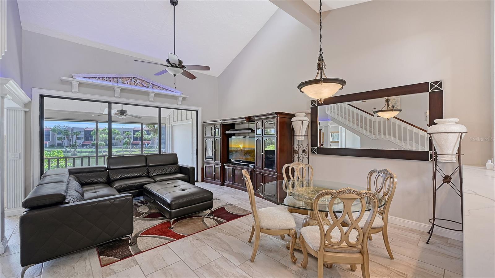 LAKE ARROWHEAD - Residential