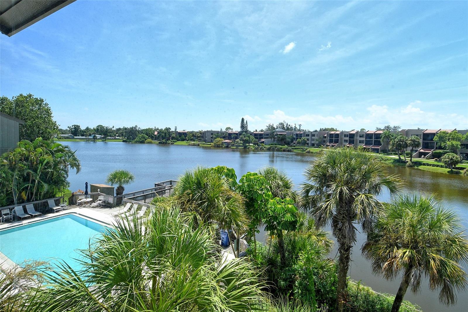 LAKE ARROWHEAD - Residential