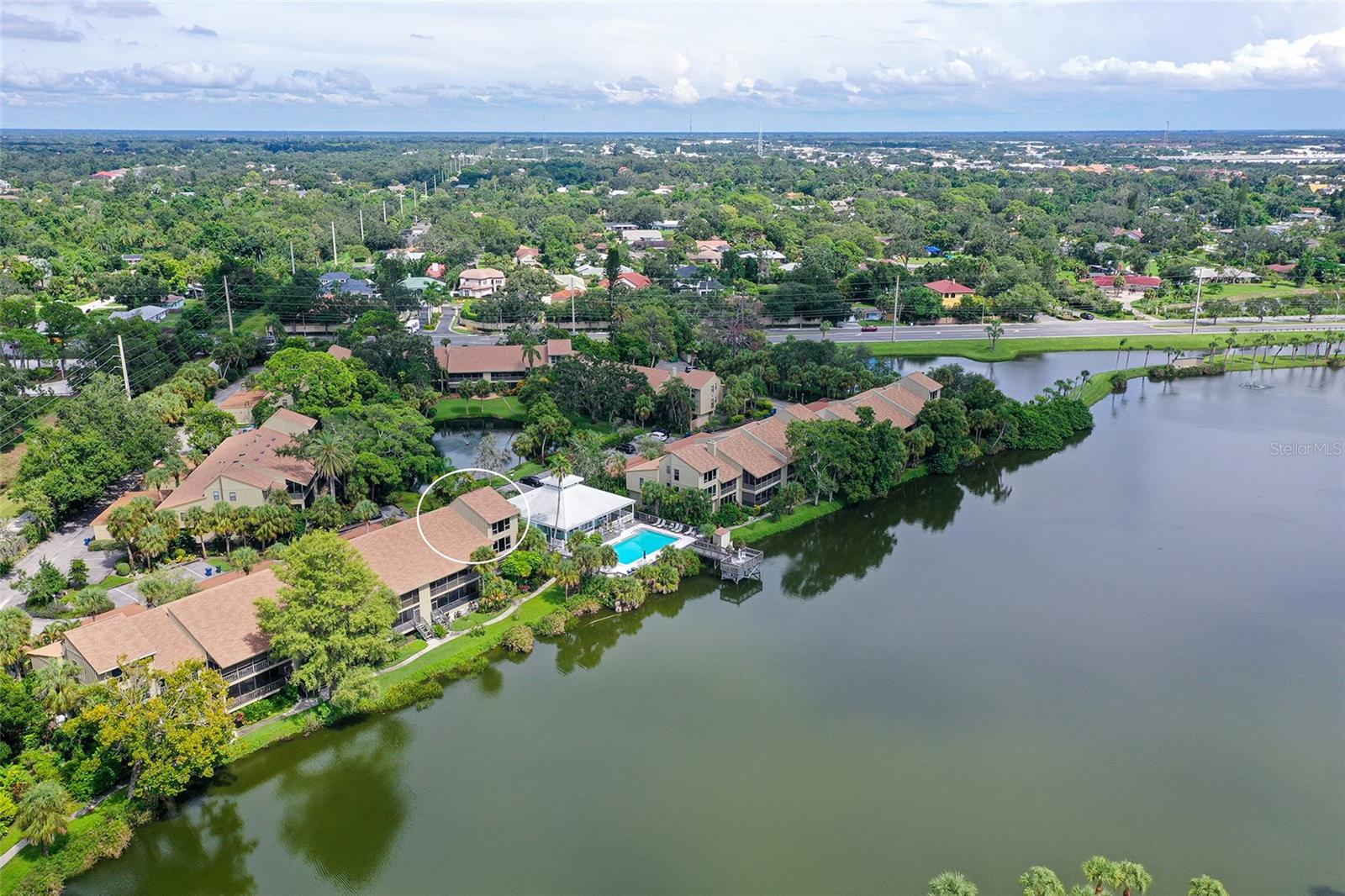 LAKE ARROWHEAD - Residential