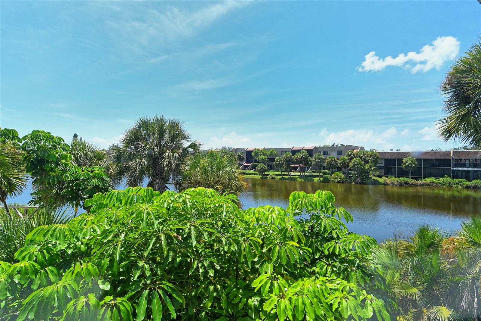 LAKE ARROWHEAD - Residential