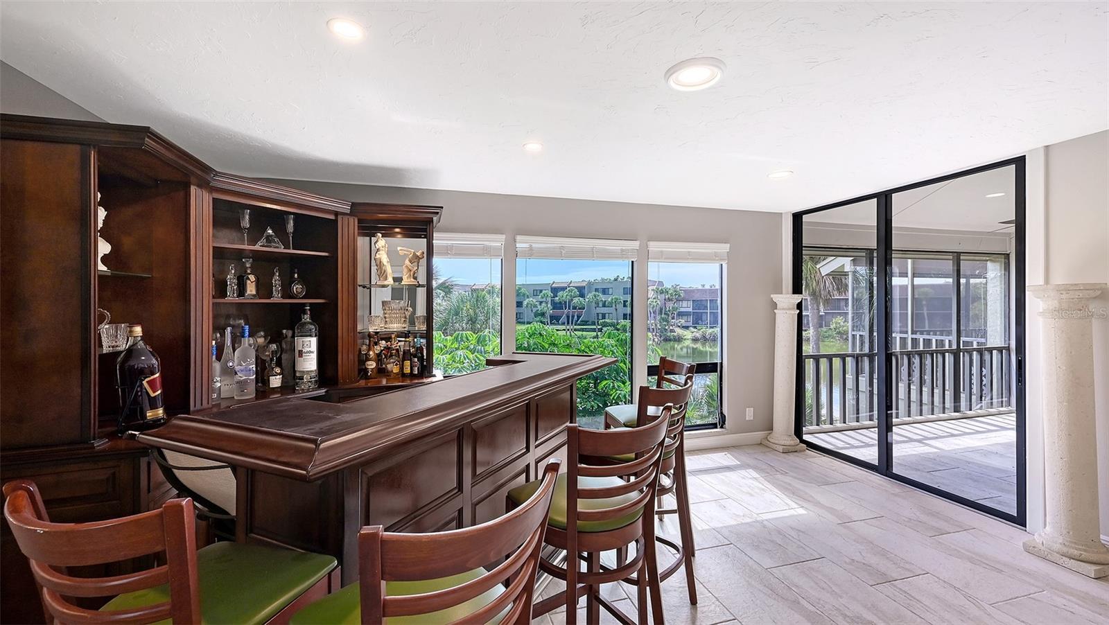 LAKE ARROWHEAD - Residential