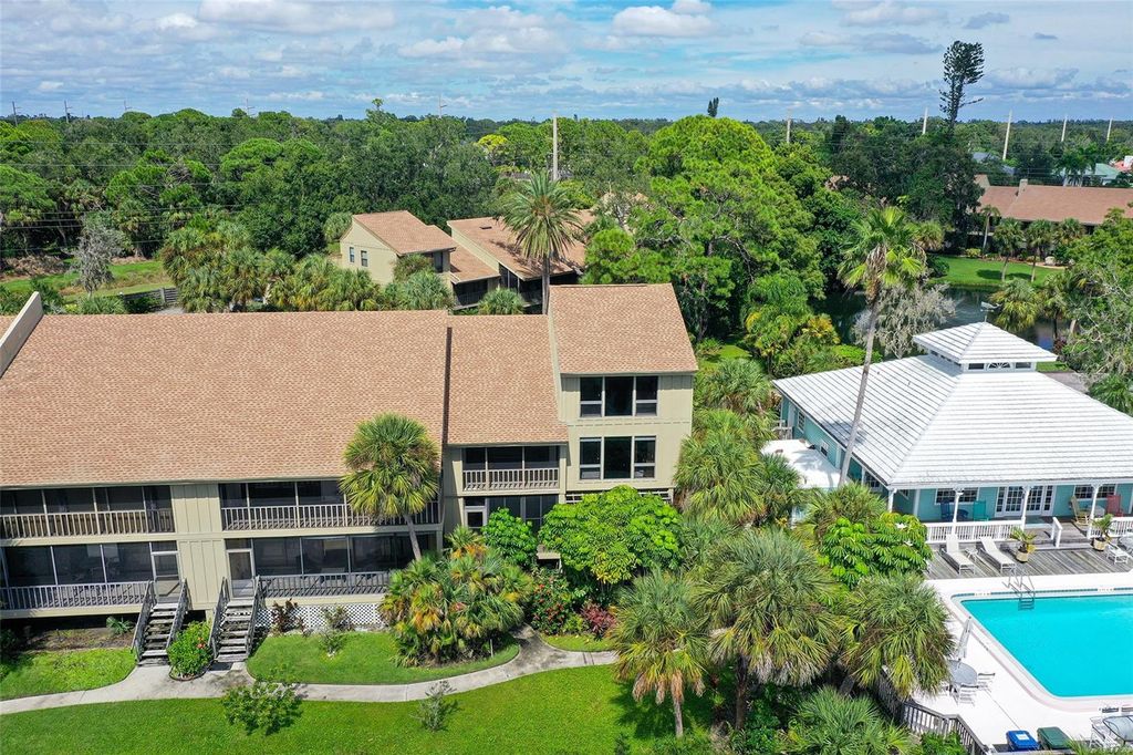 Photo of 5369 Lake Arrowhead Trail #17A, Sarasota, FL 34231 (MLS # A4665808)