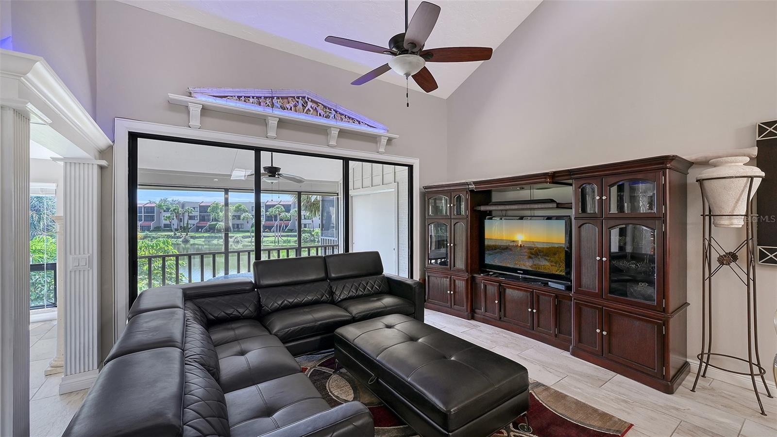 LAKE ARROWHEAD - Residential