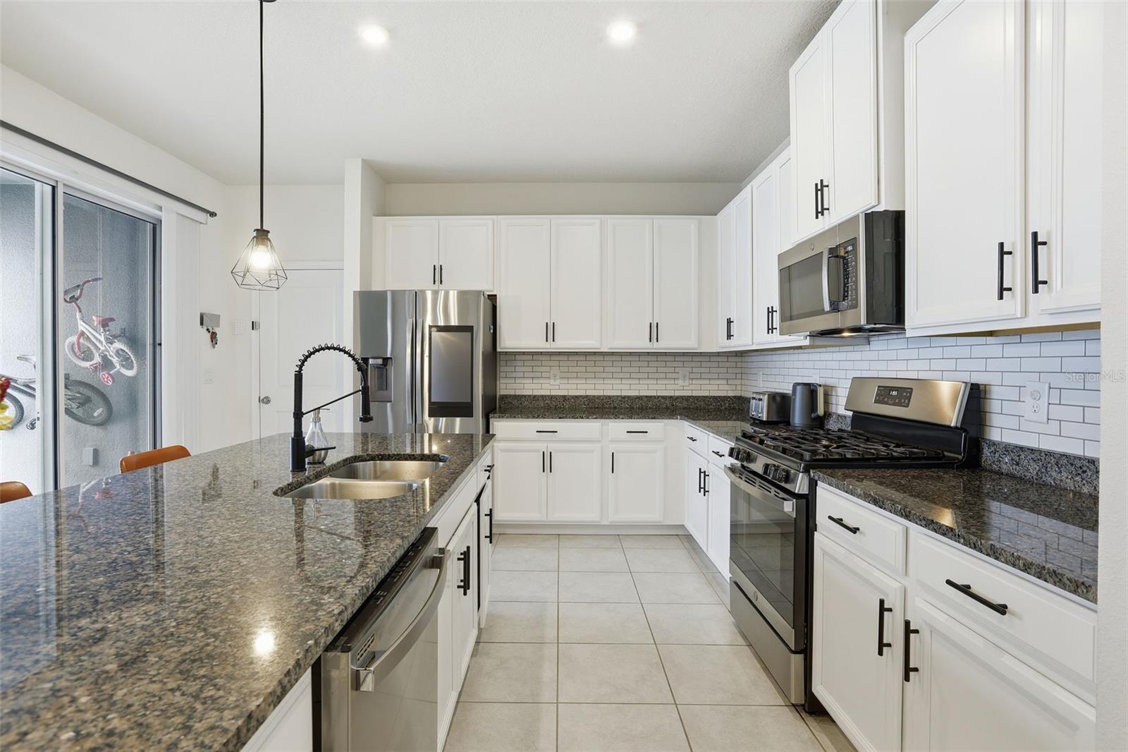 HAMILTON GARDENS PH 2A & 2B - Residential