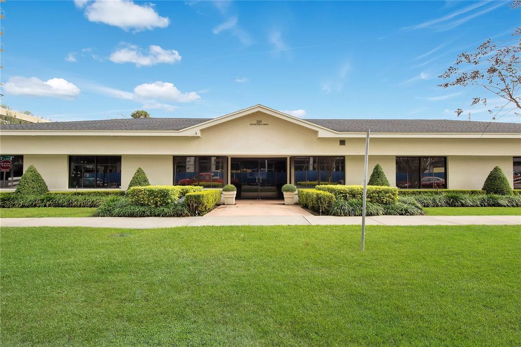 Photo of 205 S Eola Drive, Orlando, FL 32801 (MLS # O6275890)