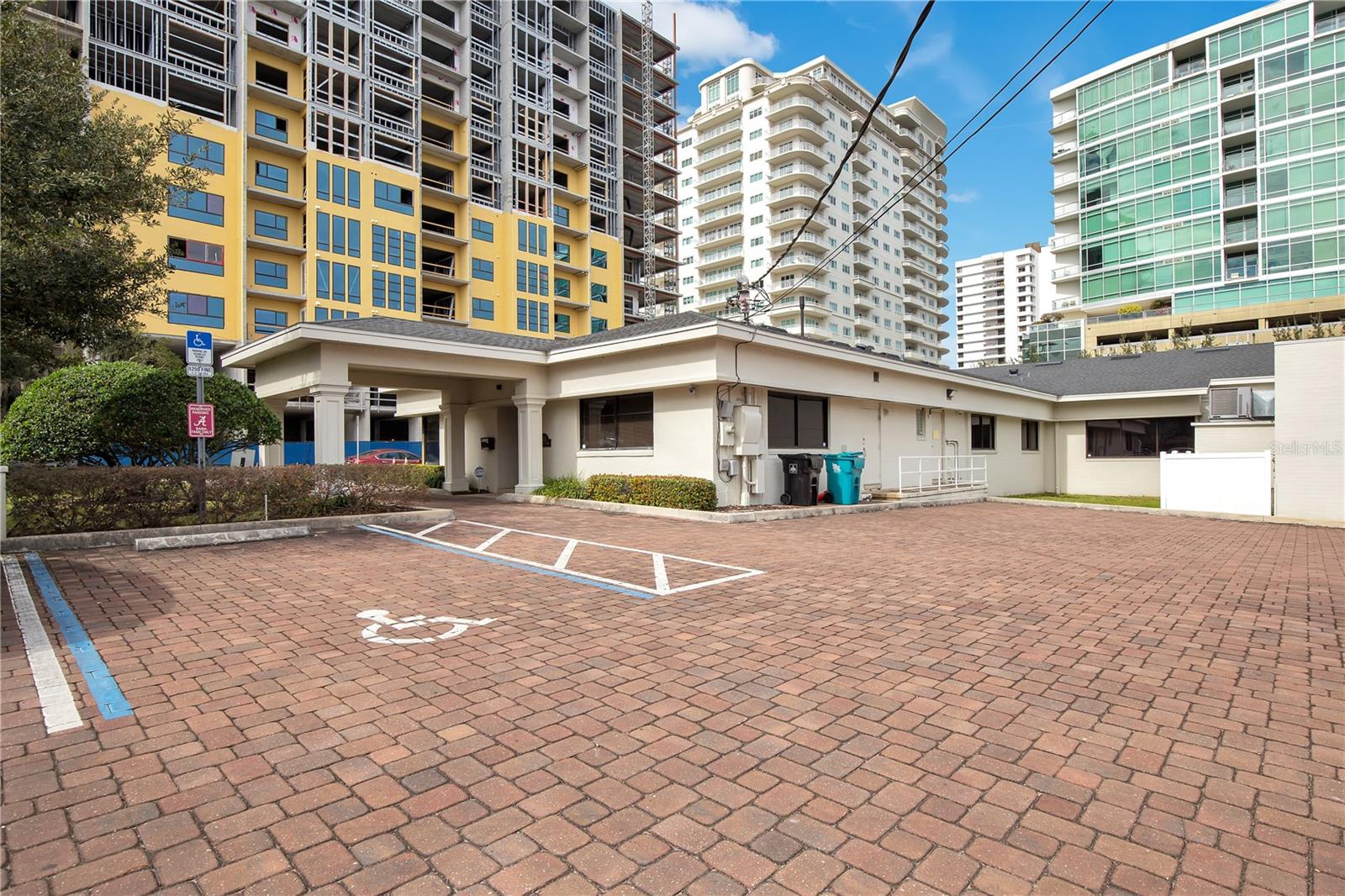 205 S EOLA DRIVE