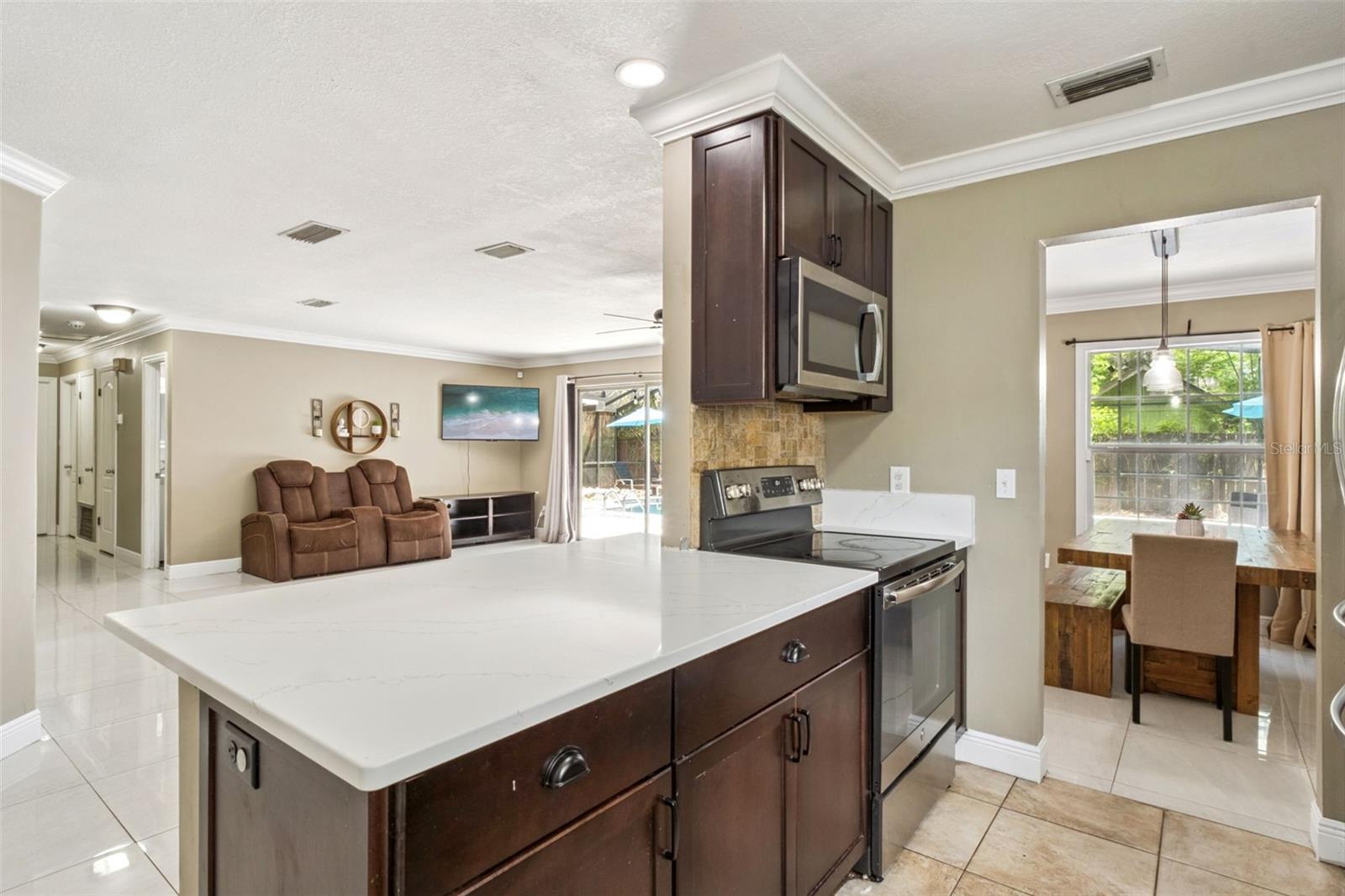 STETSON GARDENS - Residential