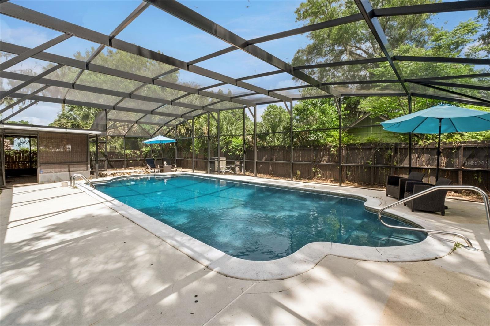 STETSON GARDENS - Residential