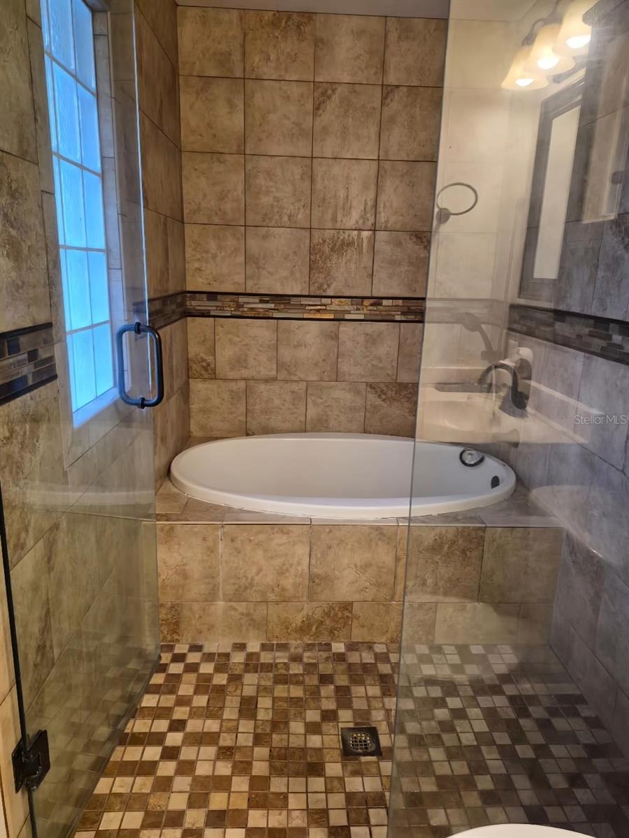 STETSON GARDENS - Residential