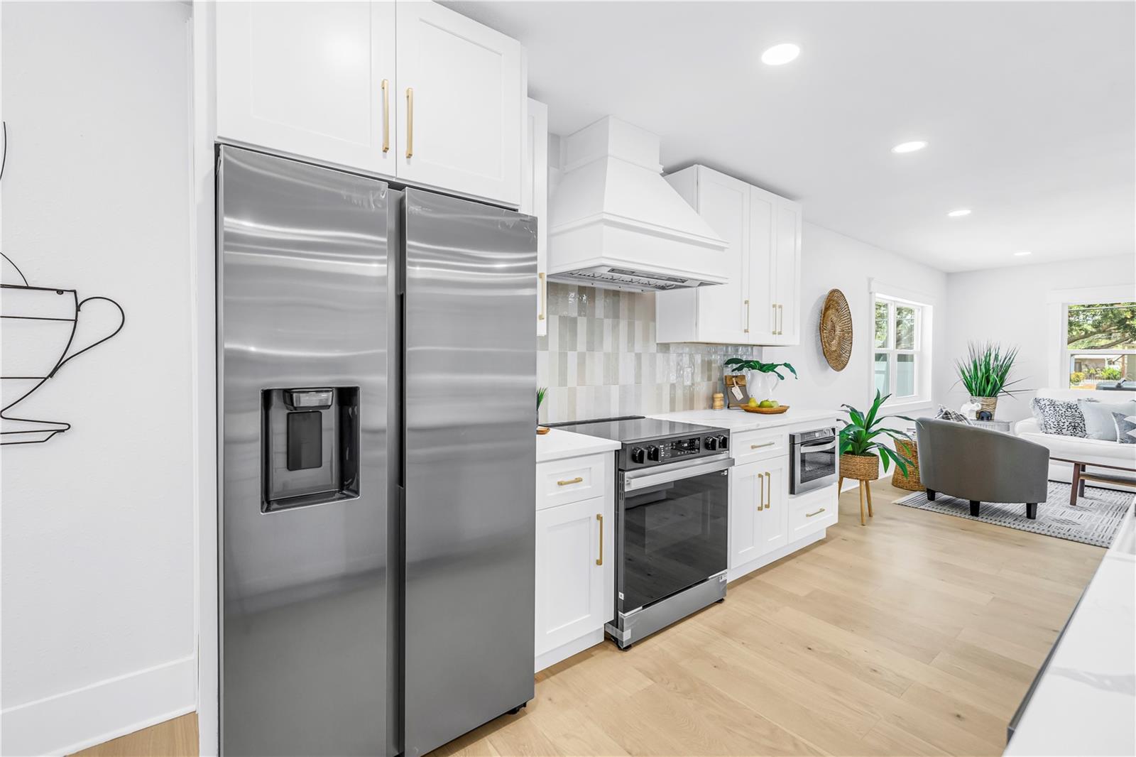 ARCADIA ANNEX - Residential
