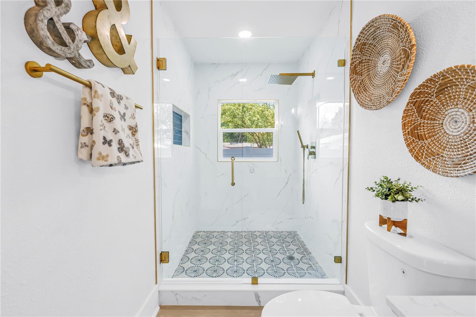 ARCADIA ANNEX - Residential