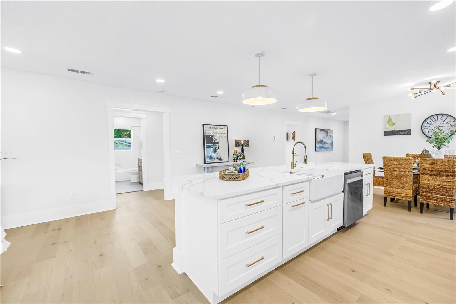 ARCADIA ANNEX - Residential