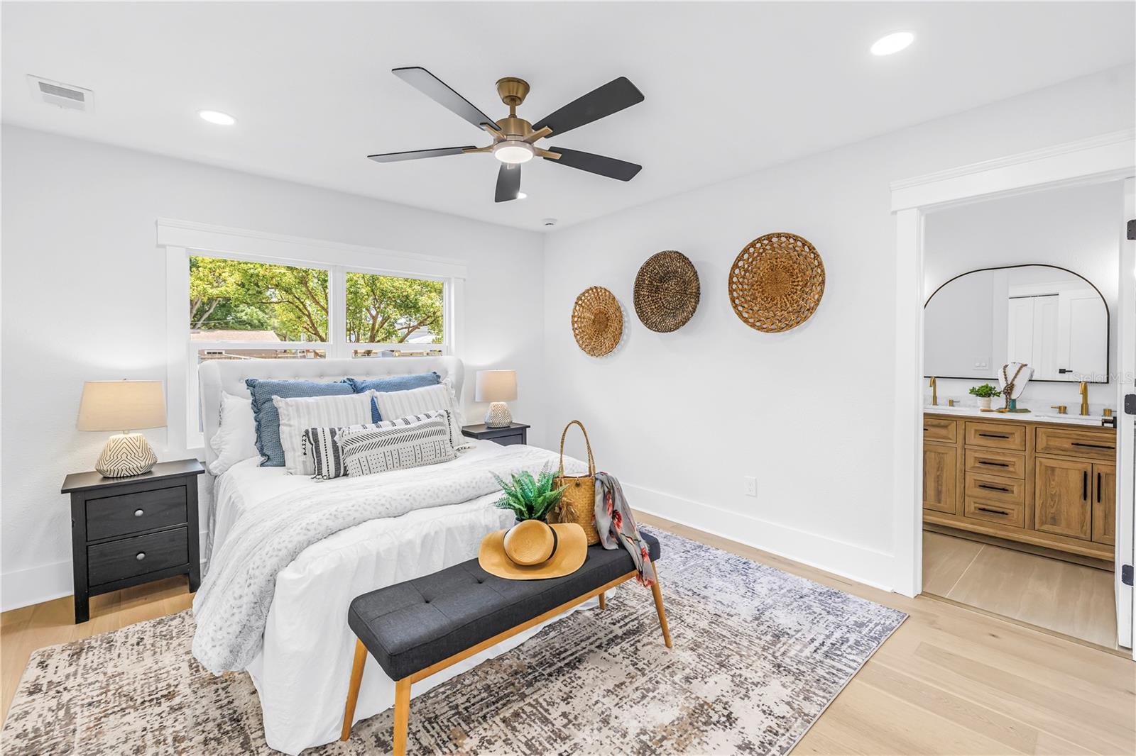 ARCADIA ANNEX - Residential