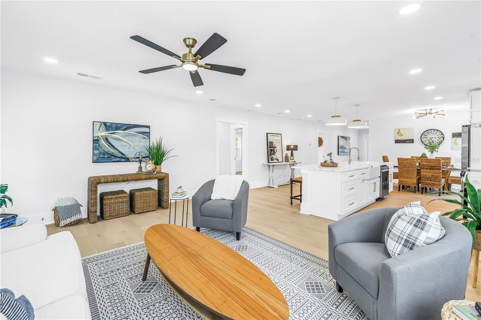 ARCADIA ANNEX - Residential