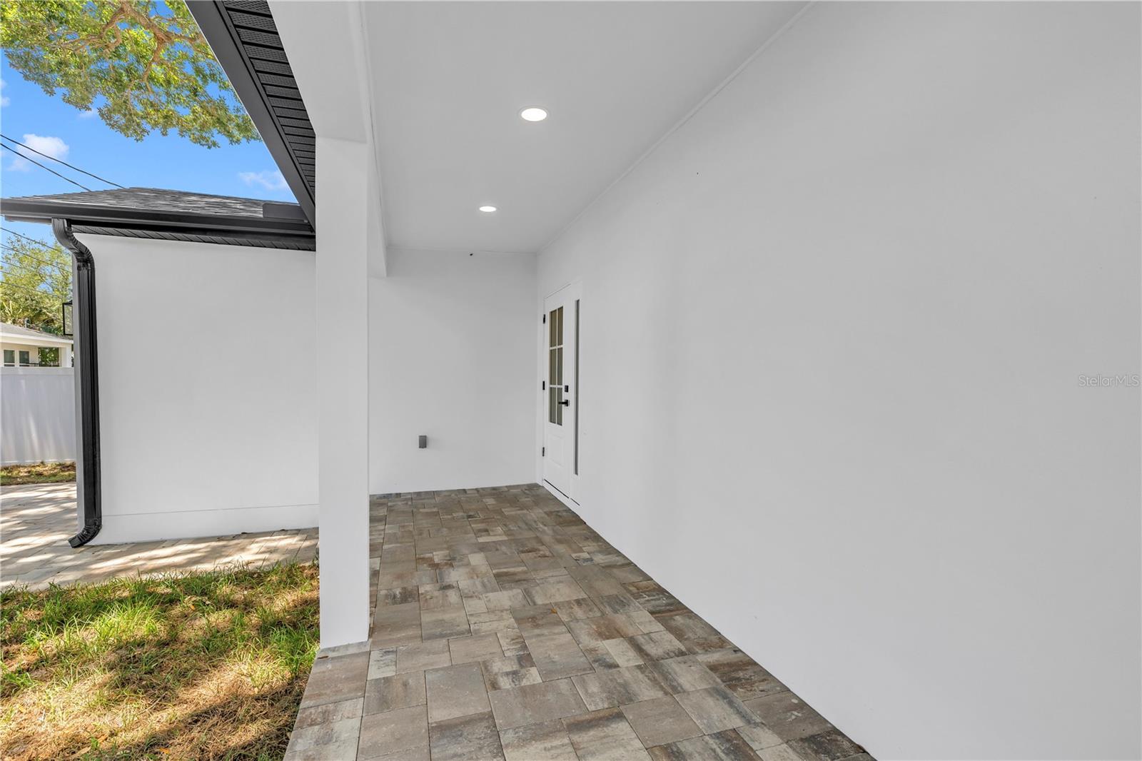 ARCADIA ANNEX - Residential