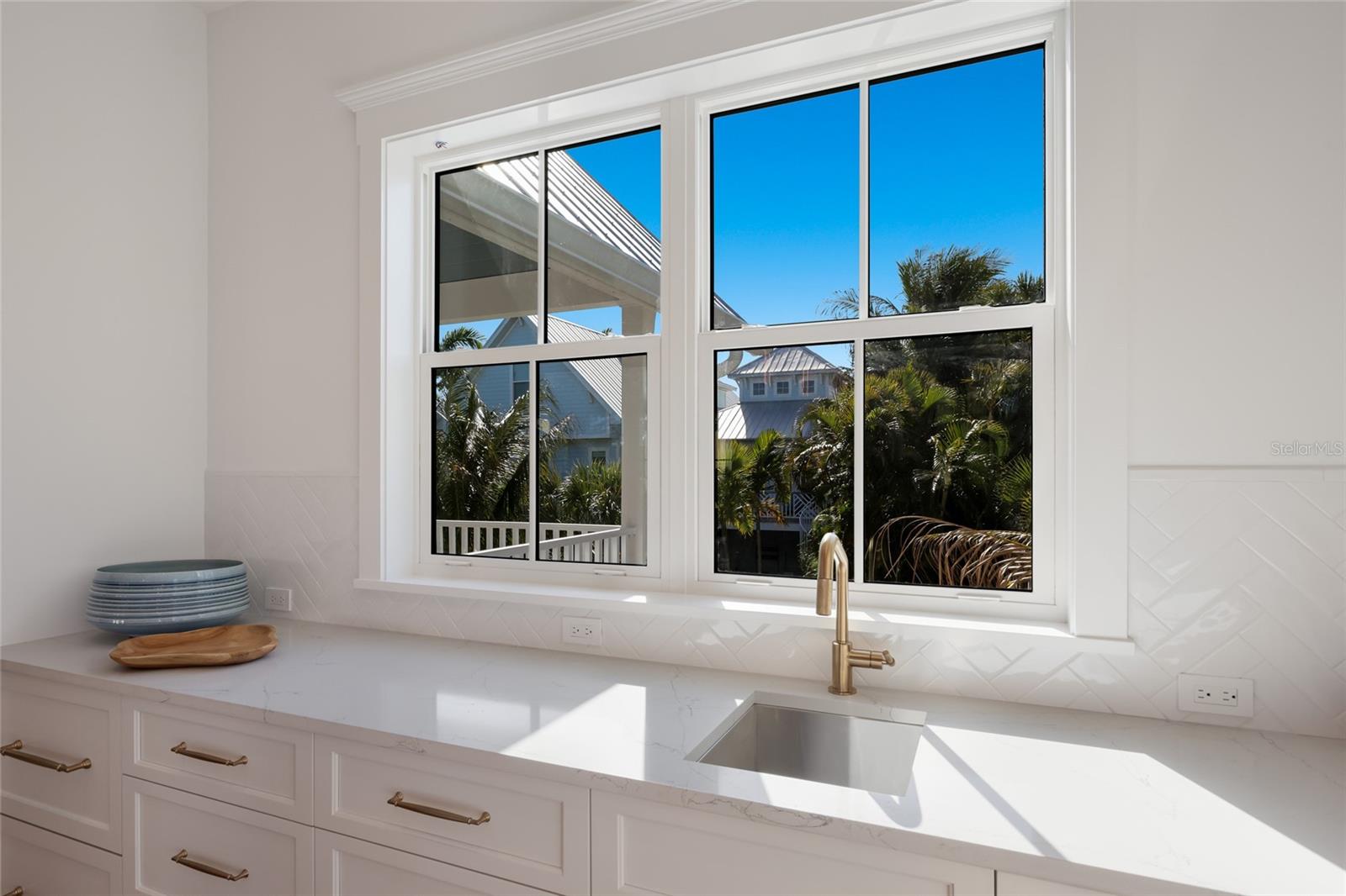 ANNA MARIA BEACH - Residential