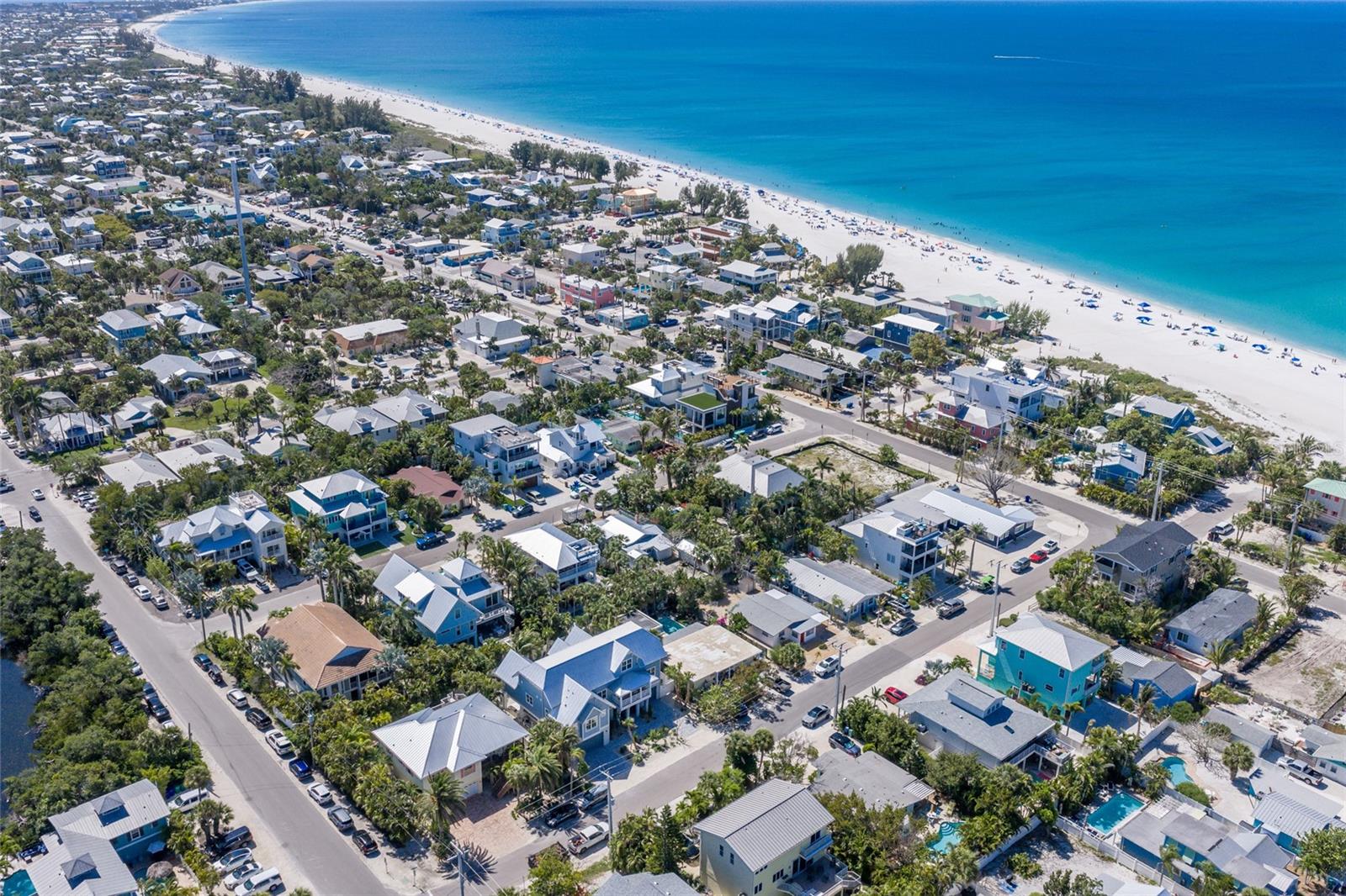 ANNA MARIA BEACH - Residential