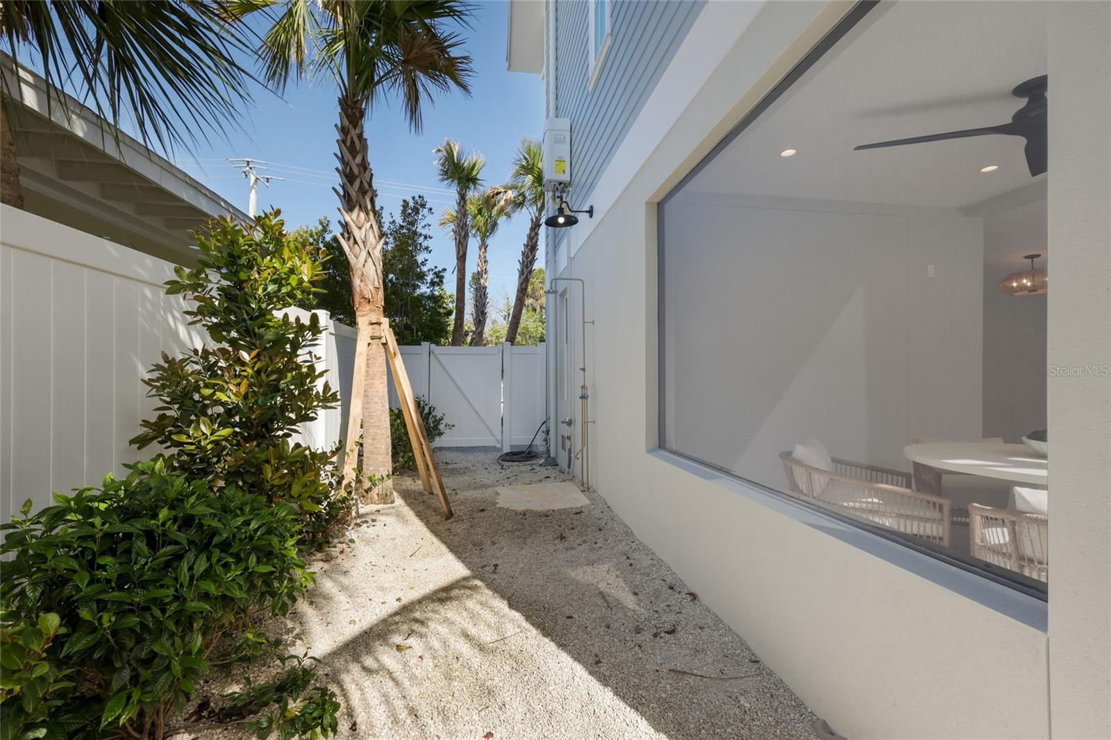 ANNA MARIA BEACH - Residential