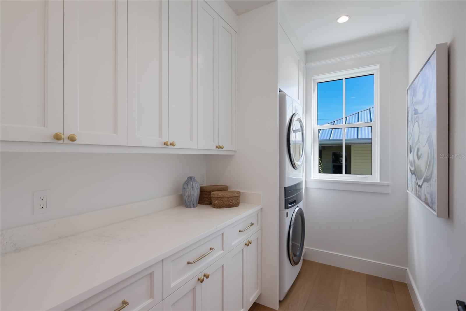 ANNA MARIA BEACH - Residential