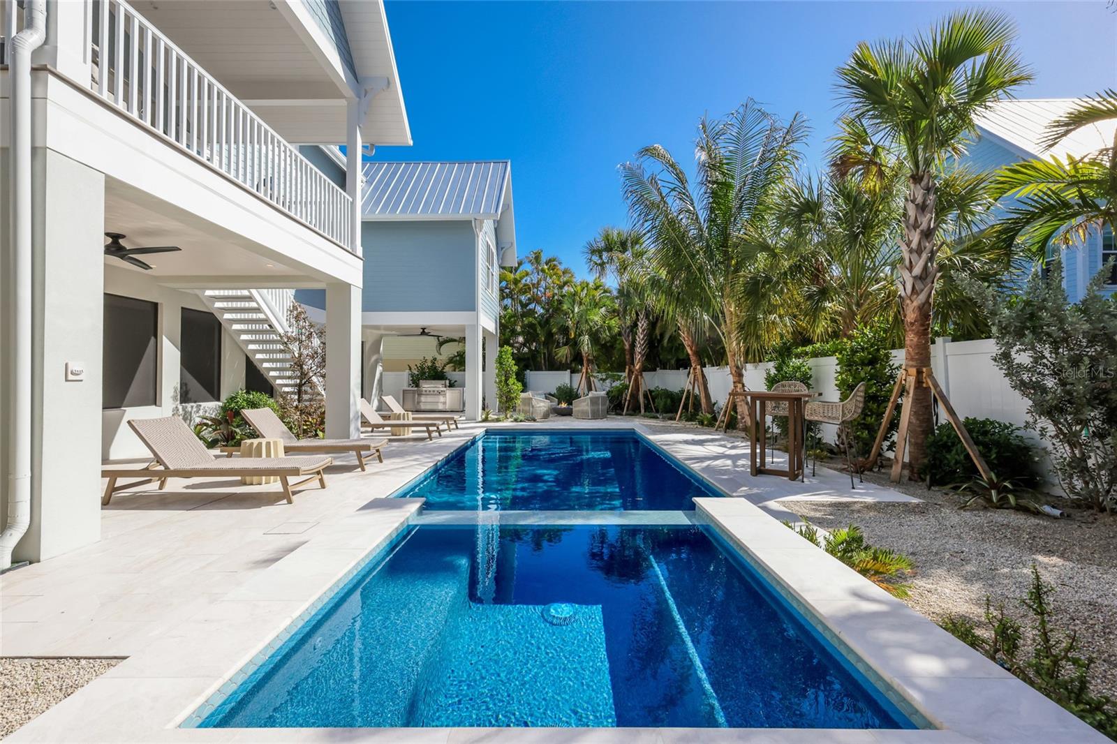 ANNA MARIA BEACH - Residential