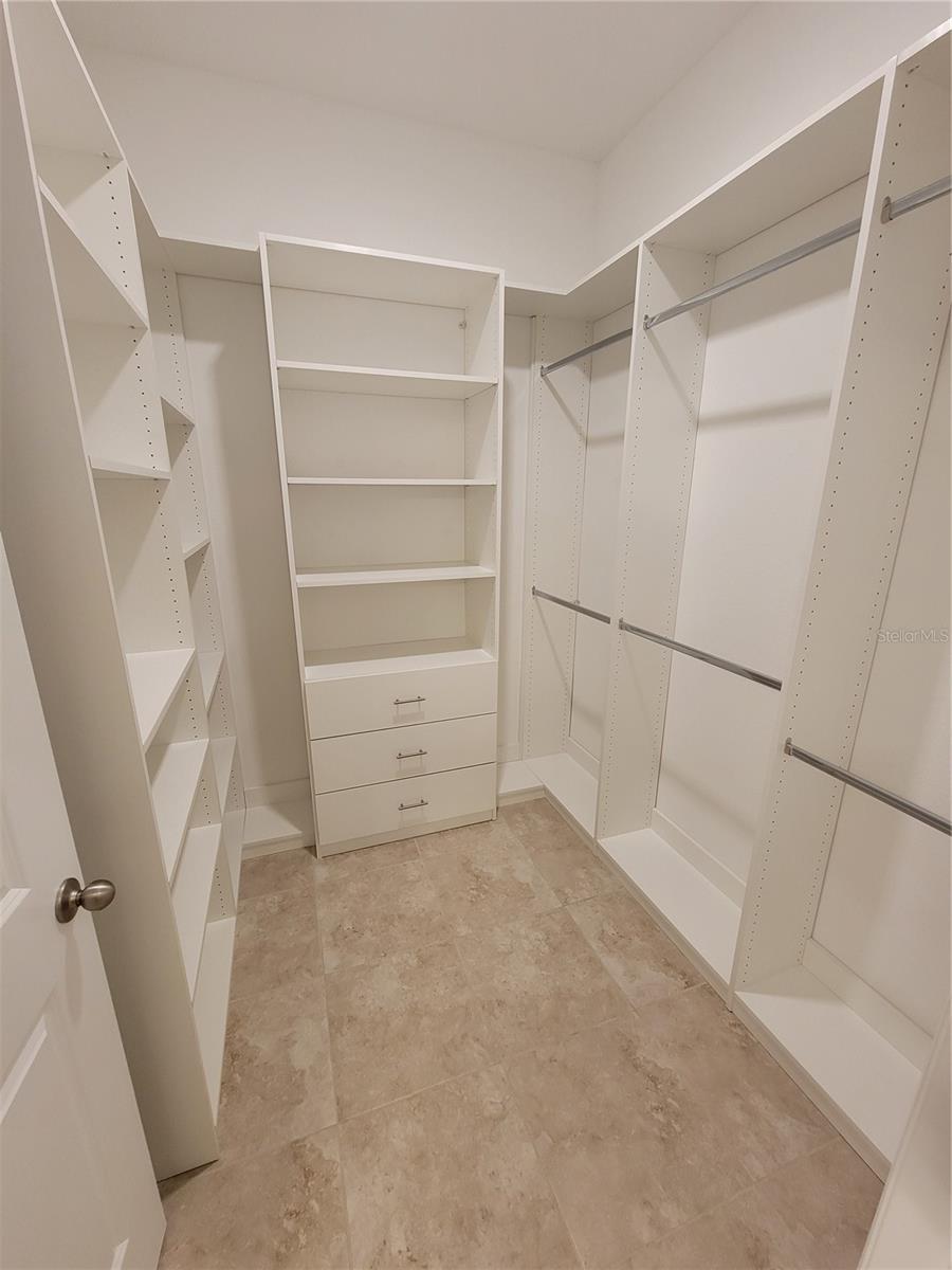 SOLA VISTA - Residential Lease