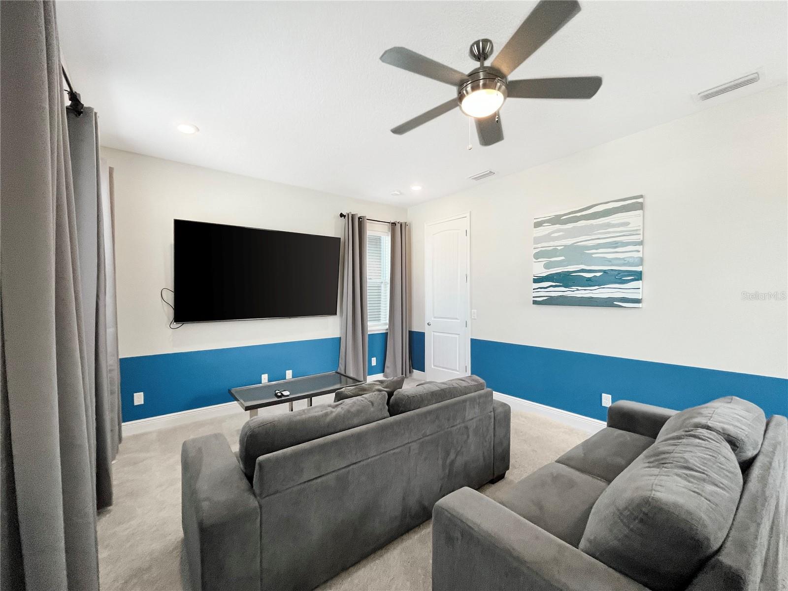 REUNION WEST PH 4 - Residential