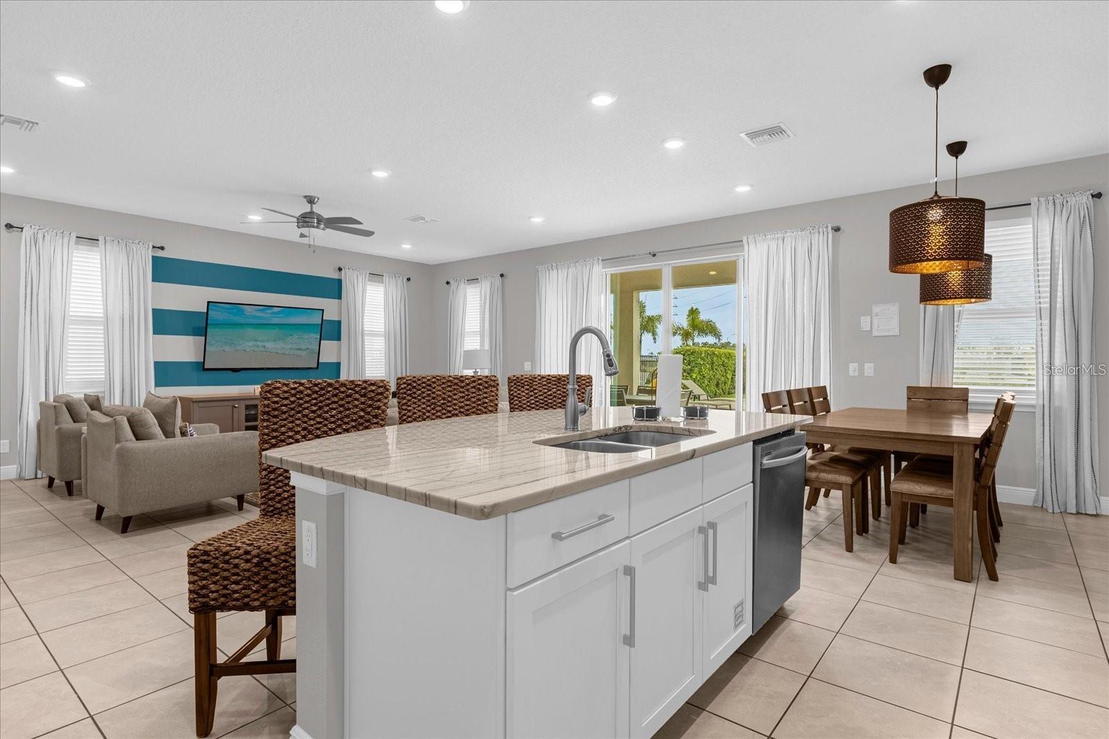 REUNION WEST PH 4 - Residential