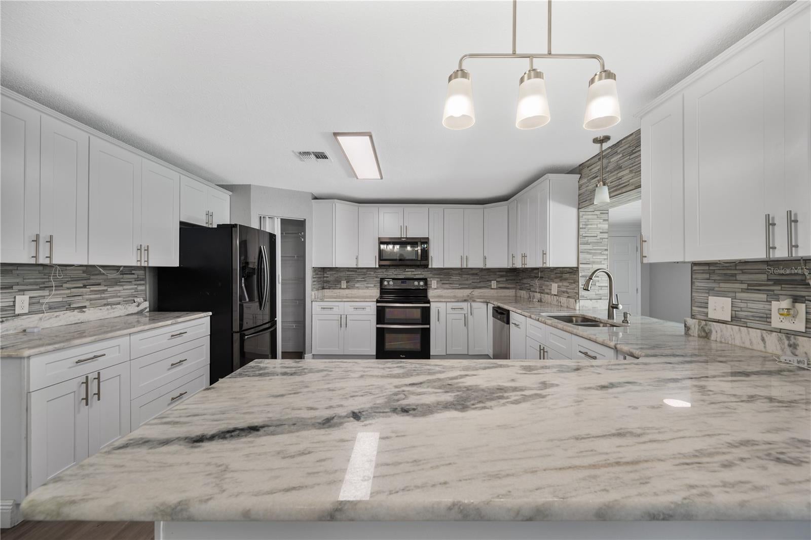 510 WINDERMERE DRIVE