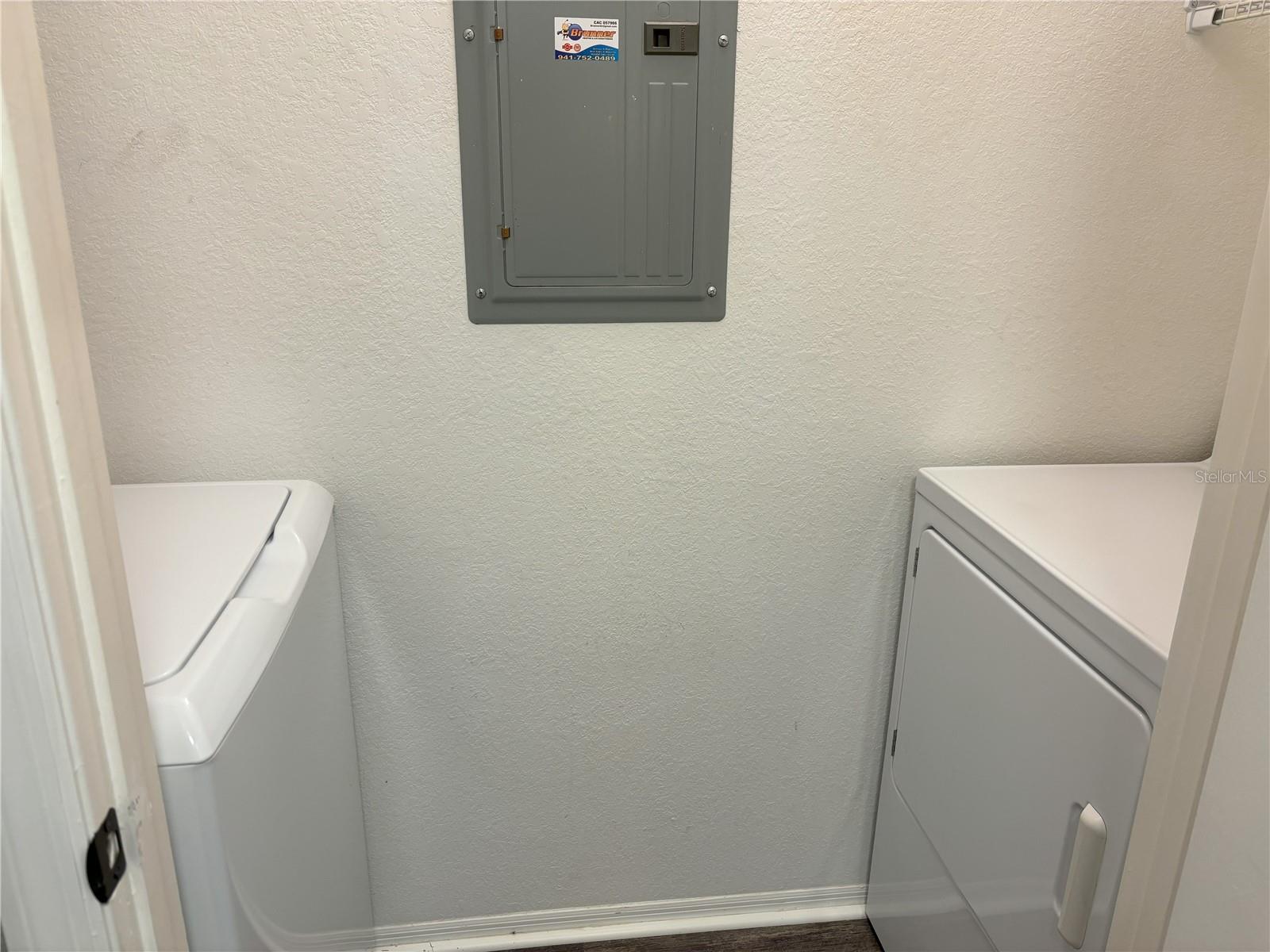 BAY POINTE AT CORTEZ PH 2-6 - Residential Lease