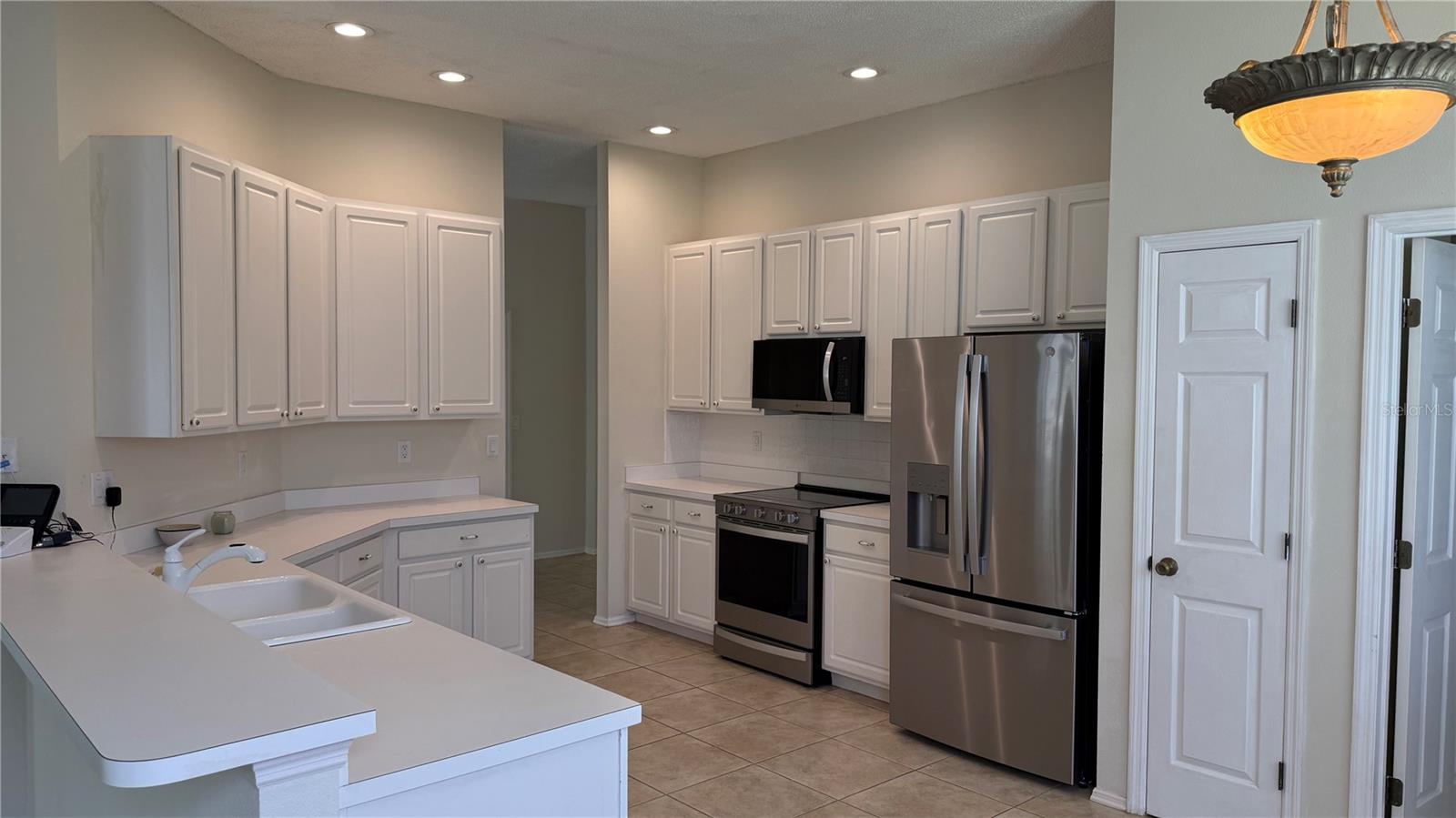 GLENN LAKES PH 3 - Residential