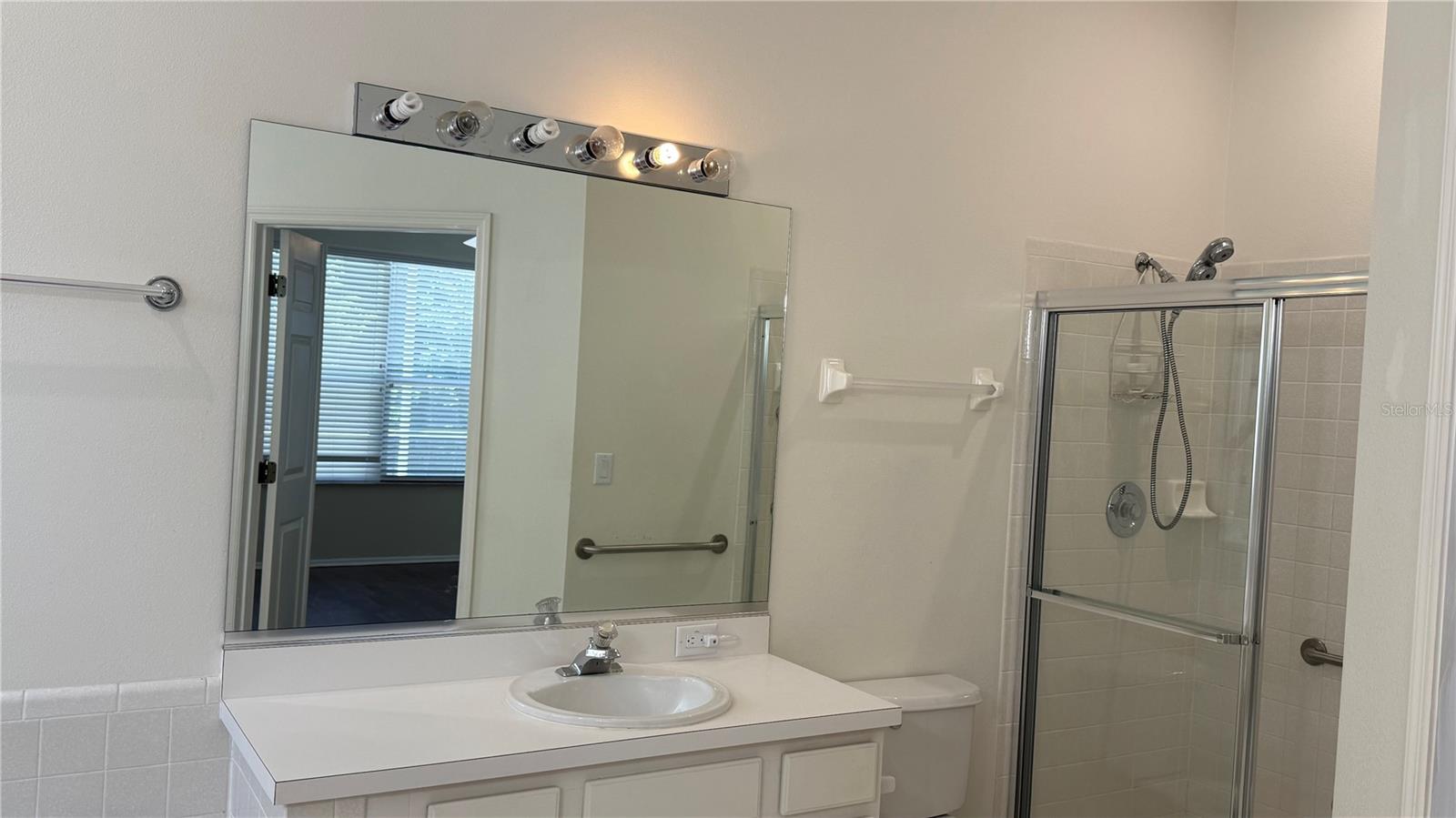 GLENN LAKES PH 3 - Residential