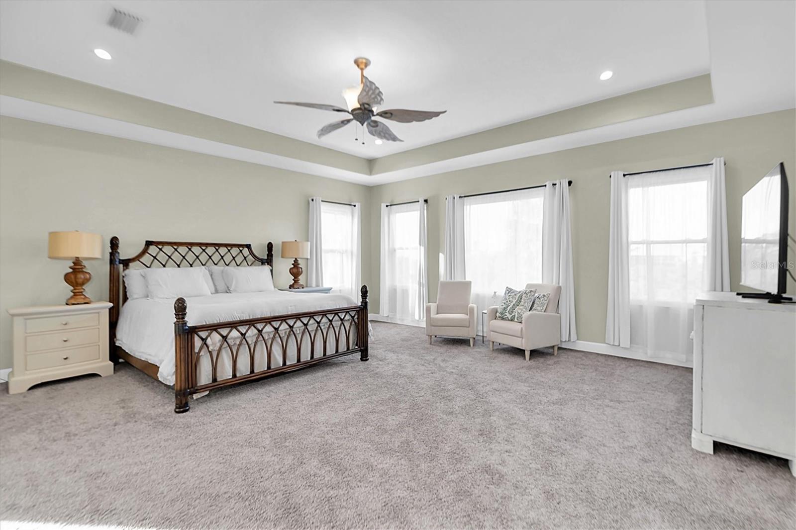 SUNSET HILLS COUNTRY CLUB - Residential