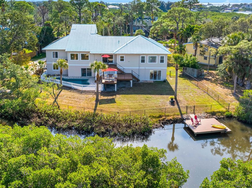 Photo of 1580 Macchesney Drive, Tarpon Springs, FL 34689 (MLS # TB8454389)