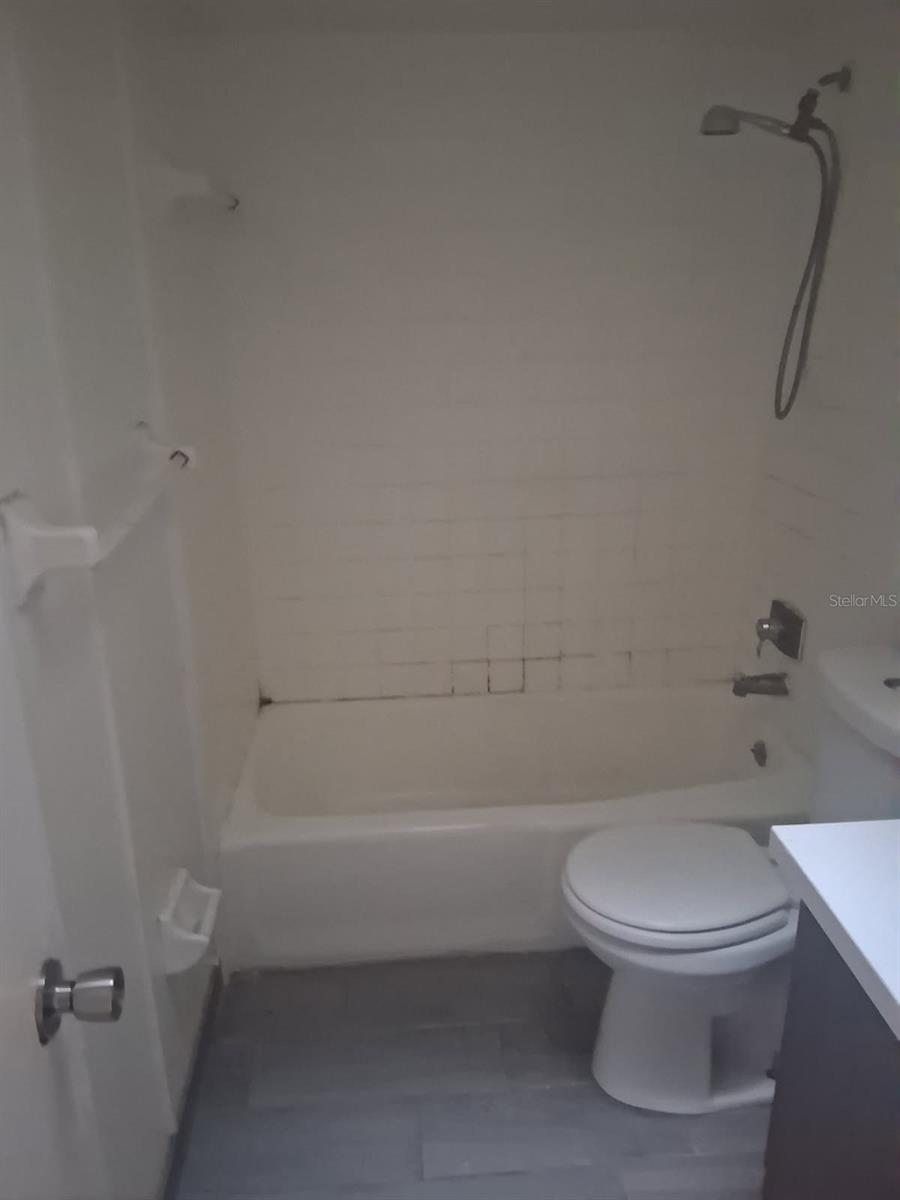 LAUREL HILLS CONDO - Residential Lease