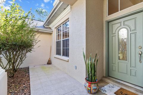 A home in HOMOSASSA