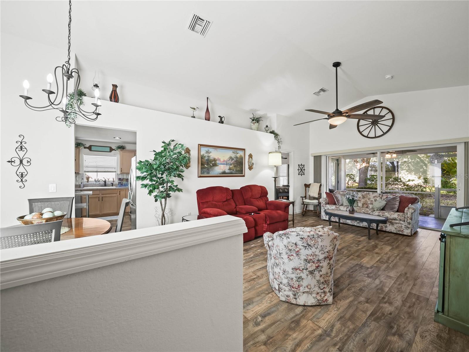 CHALET ESTATES - Residential