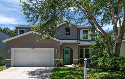 Photo of 10605 Marsanne Place, Riverview, FL 33578 (MLS # TB8395870)