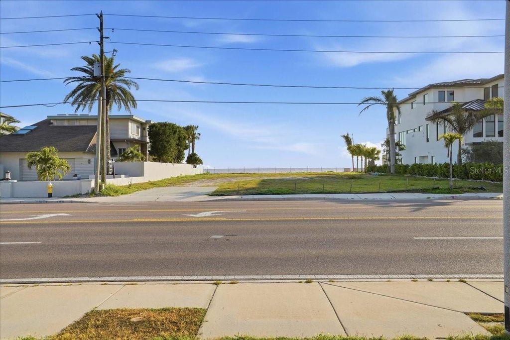Photo of 16007 Gulf Boulevard, Redington Beach, FL 33708 (MLS # TB8502303)