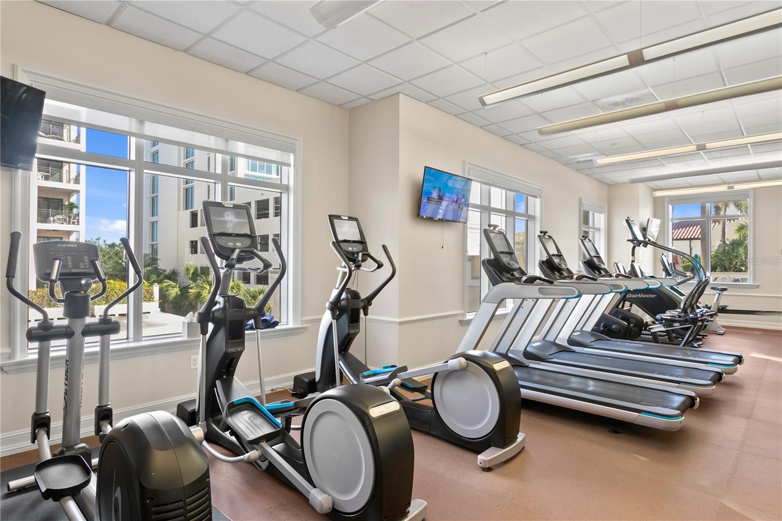 PARKSHORE PLAZA CONDO - Residential