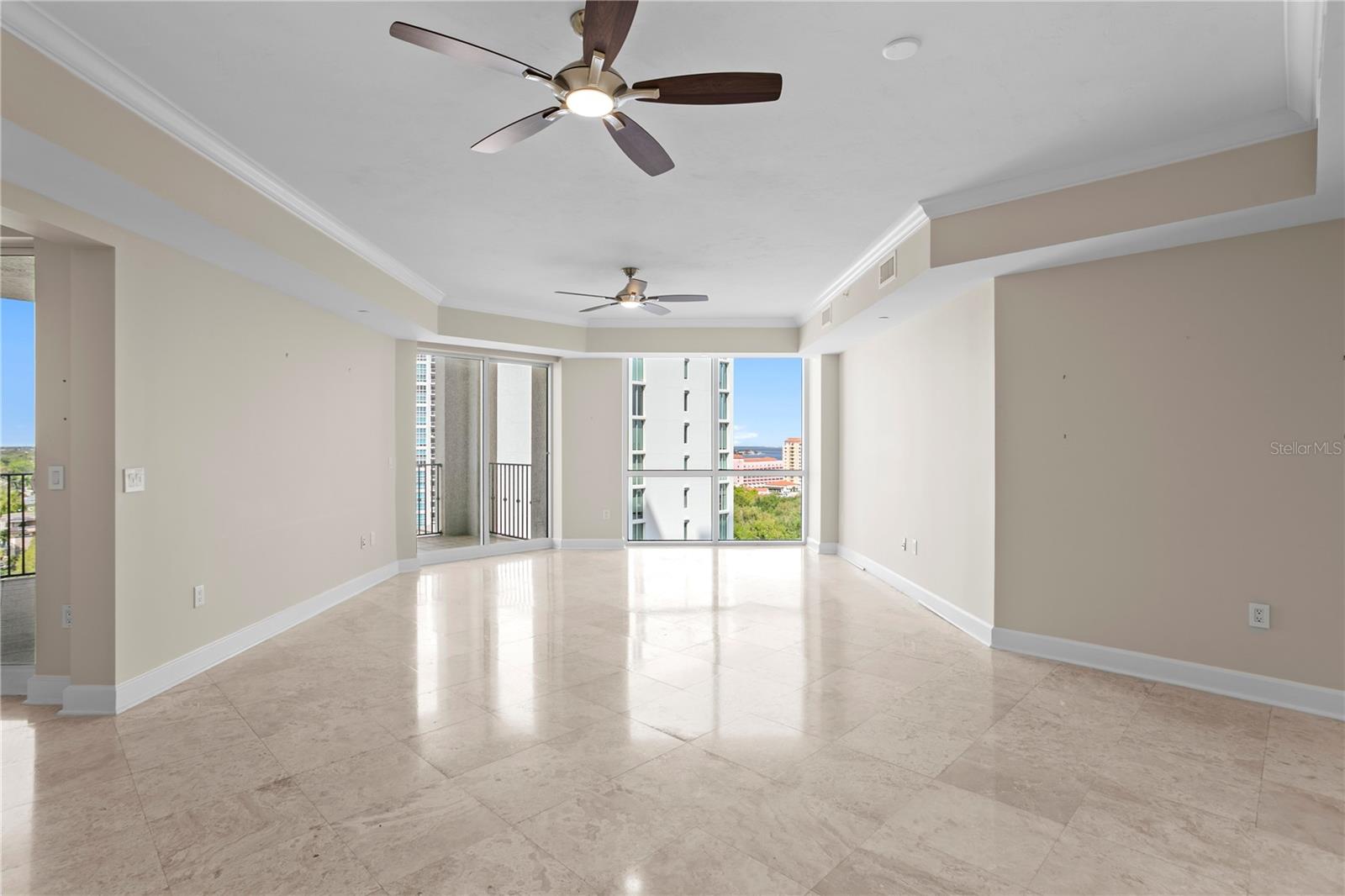 PARKSHORE PLAZA CONDO - Residential