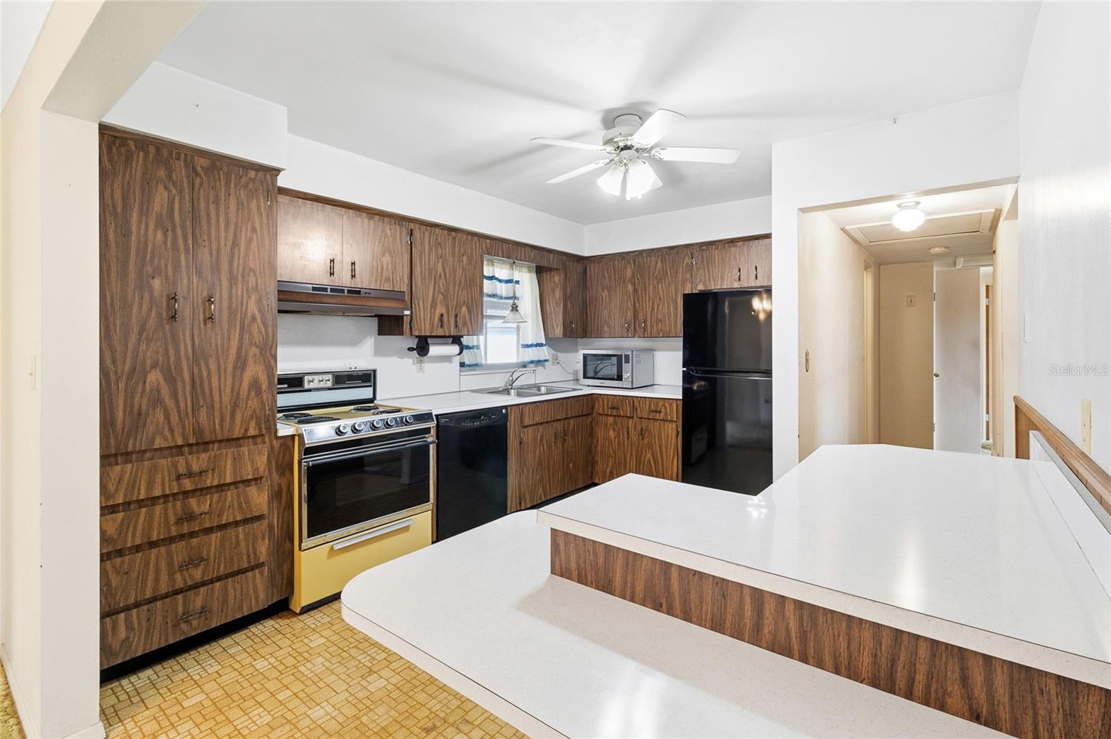 EUCLID ESTATES - Residential