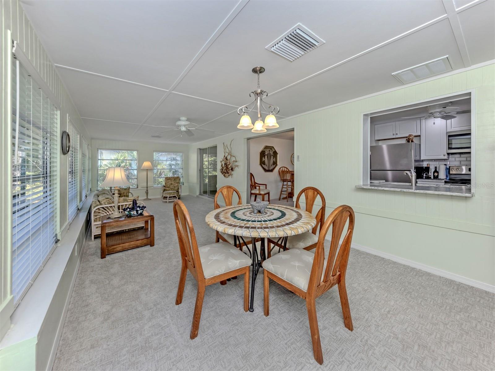 SOUTH VENICE - Residential