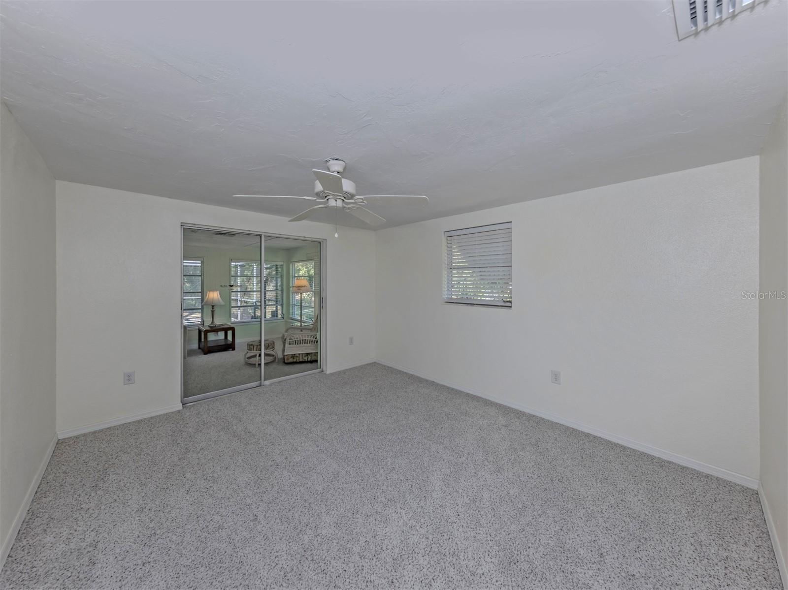 SOUTH VENICE - Residential