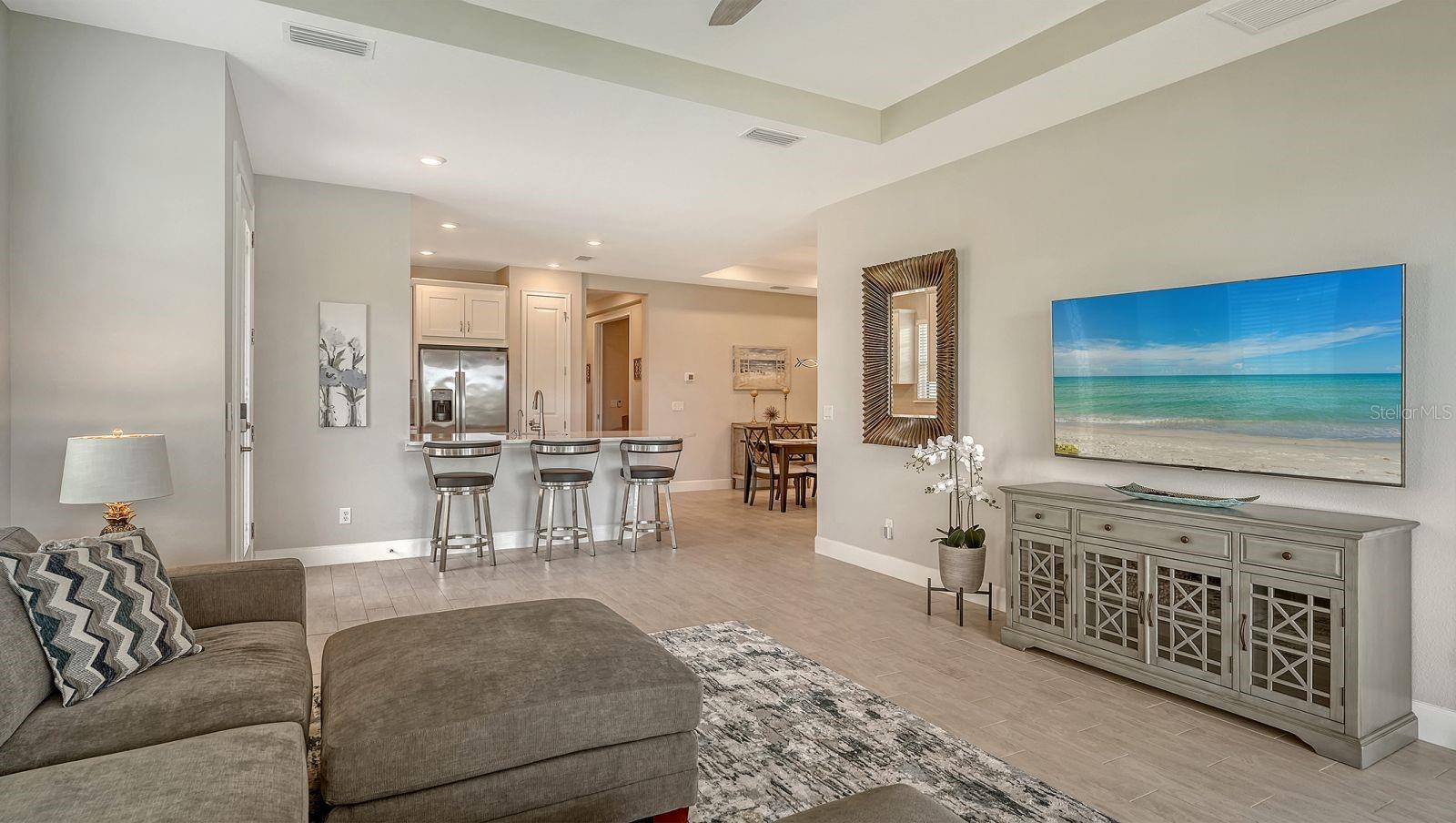 ESPLANADE AT THE HEIGHTS - Residential Lease