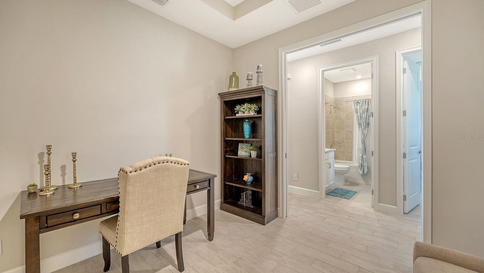 ESPLANADE AT THE HEIGHTS - Residential Lease