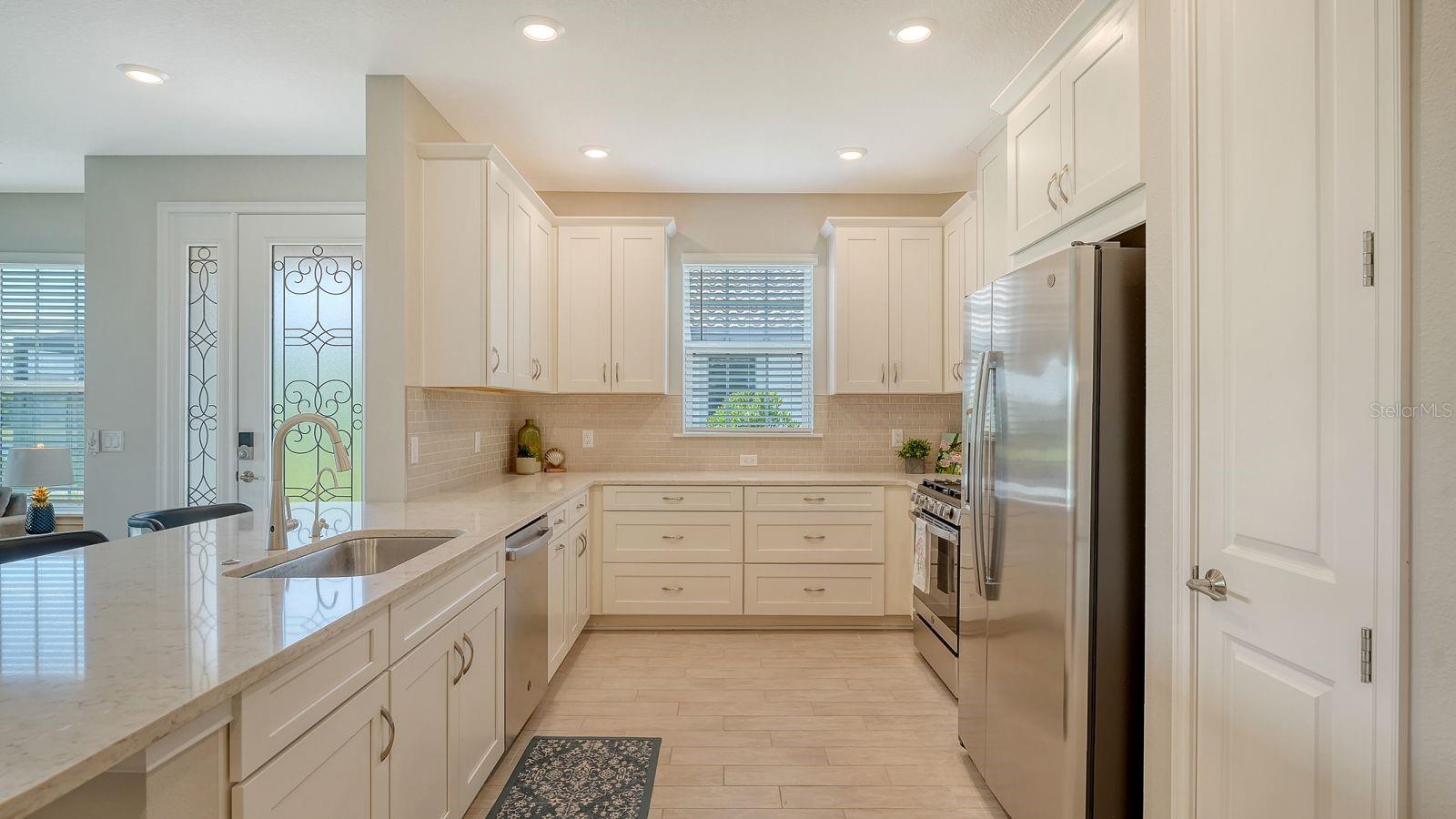 ESPLANADE AT THE HEIGHTS - Residential Lease